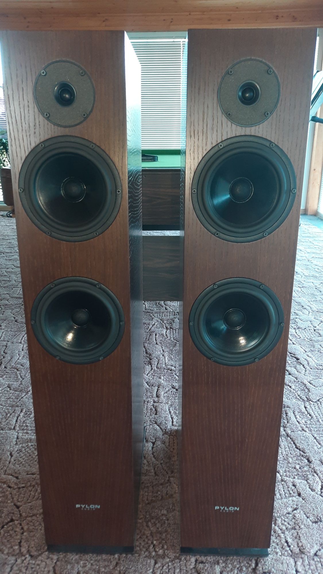Kolumny Pylon Diamond 28