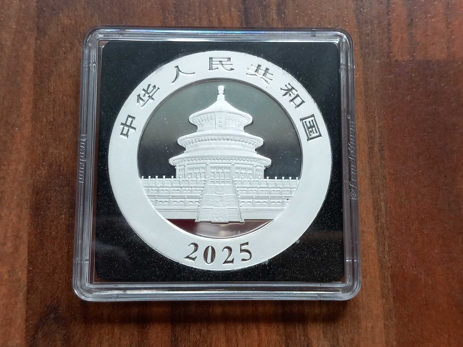 Moeda 1oz Panda dourado 2025 China