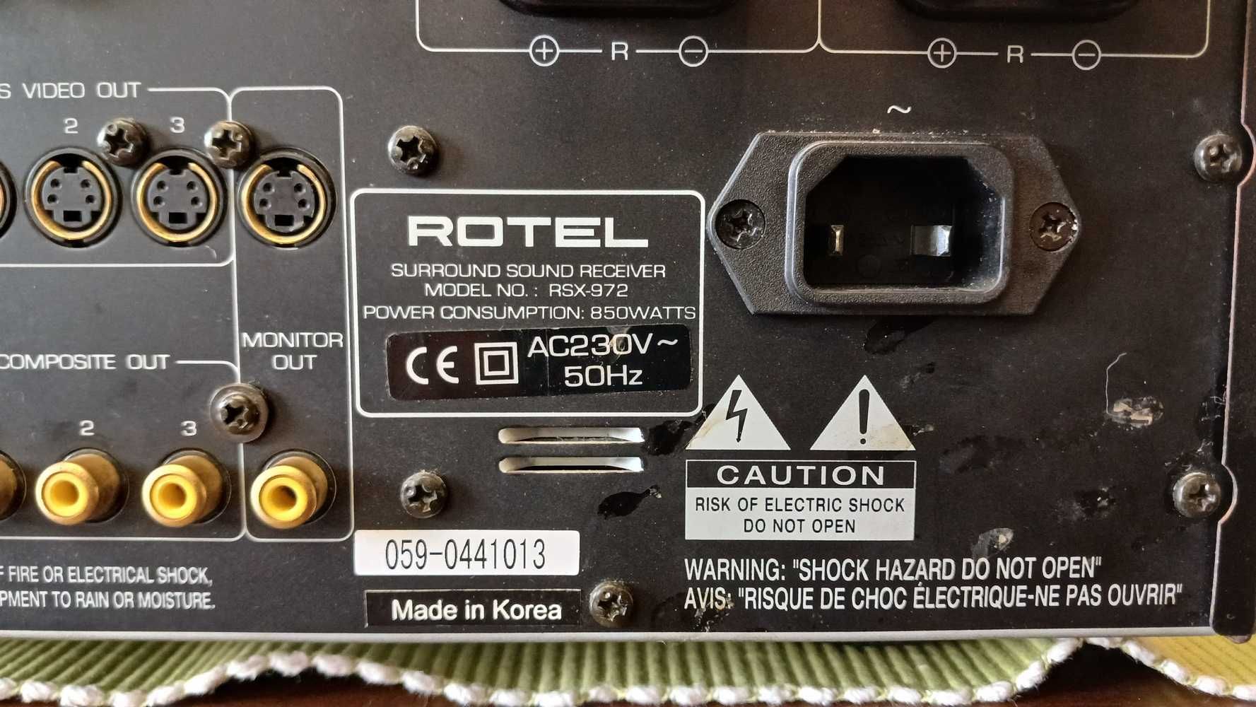 Ресівер Rotel RSX 972