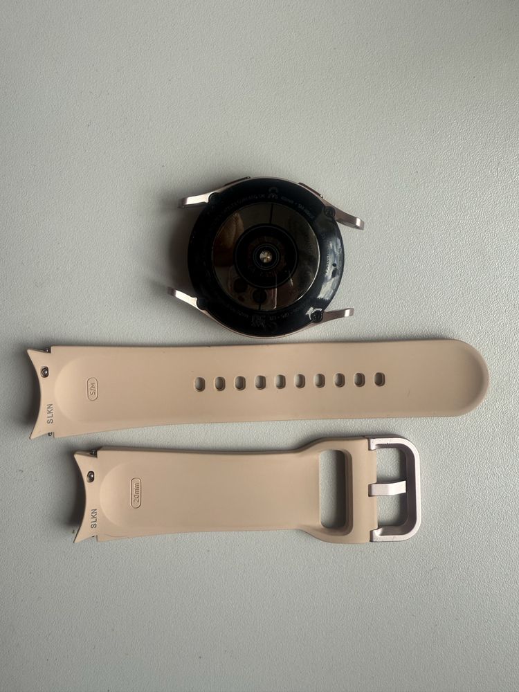 Zegatek smartwatch, Samsung Galaxy Watch 4
