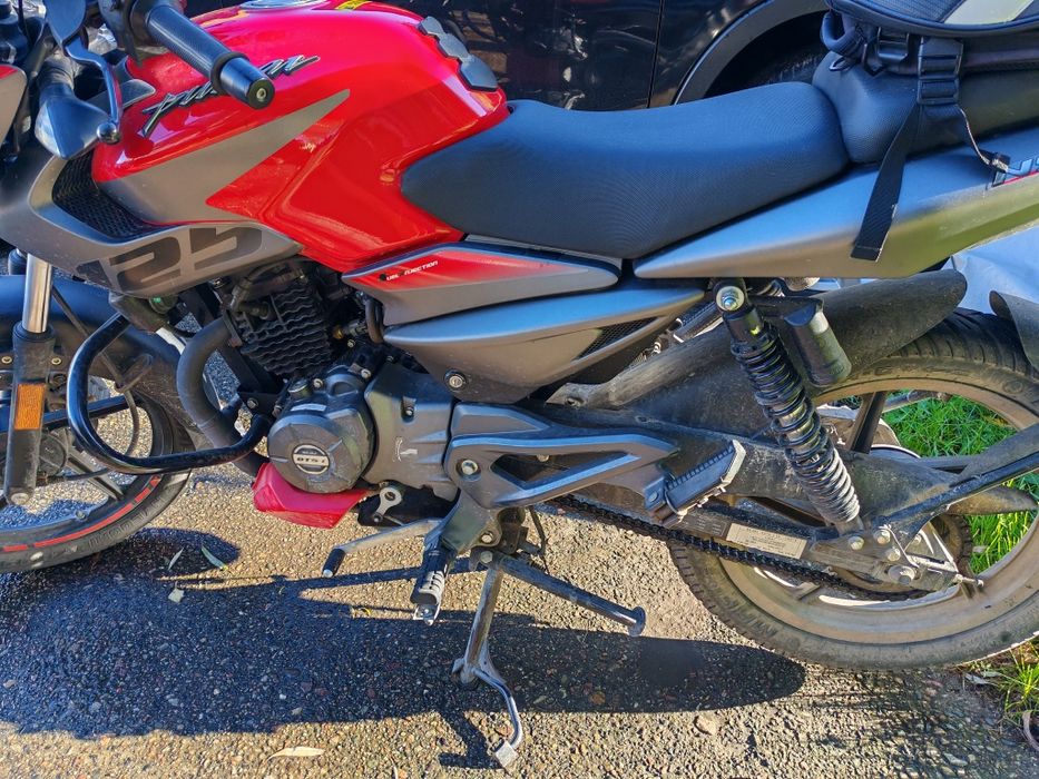 Bajaj pulsar ns 125