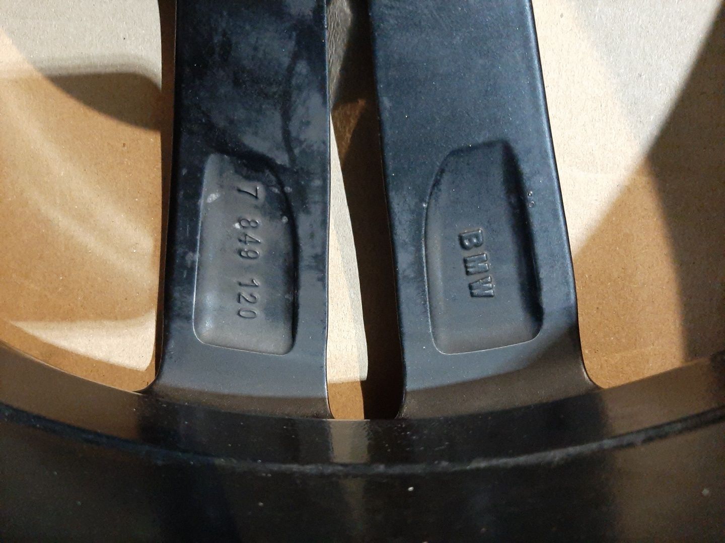 Felgi BMW Oryginał 8Jx19 H2 5x112 IS(ET)47 Osadzenie 66,6mm 2szt