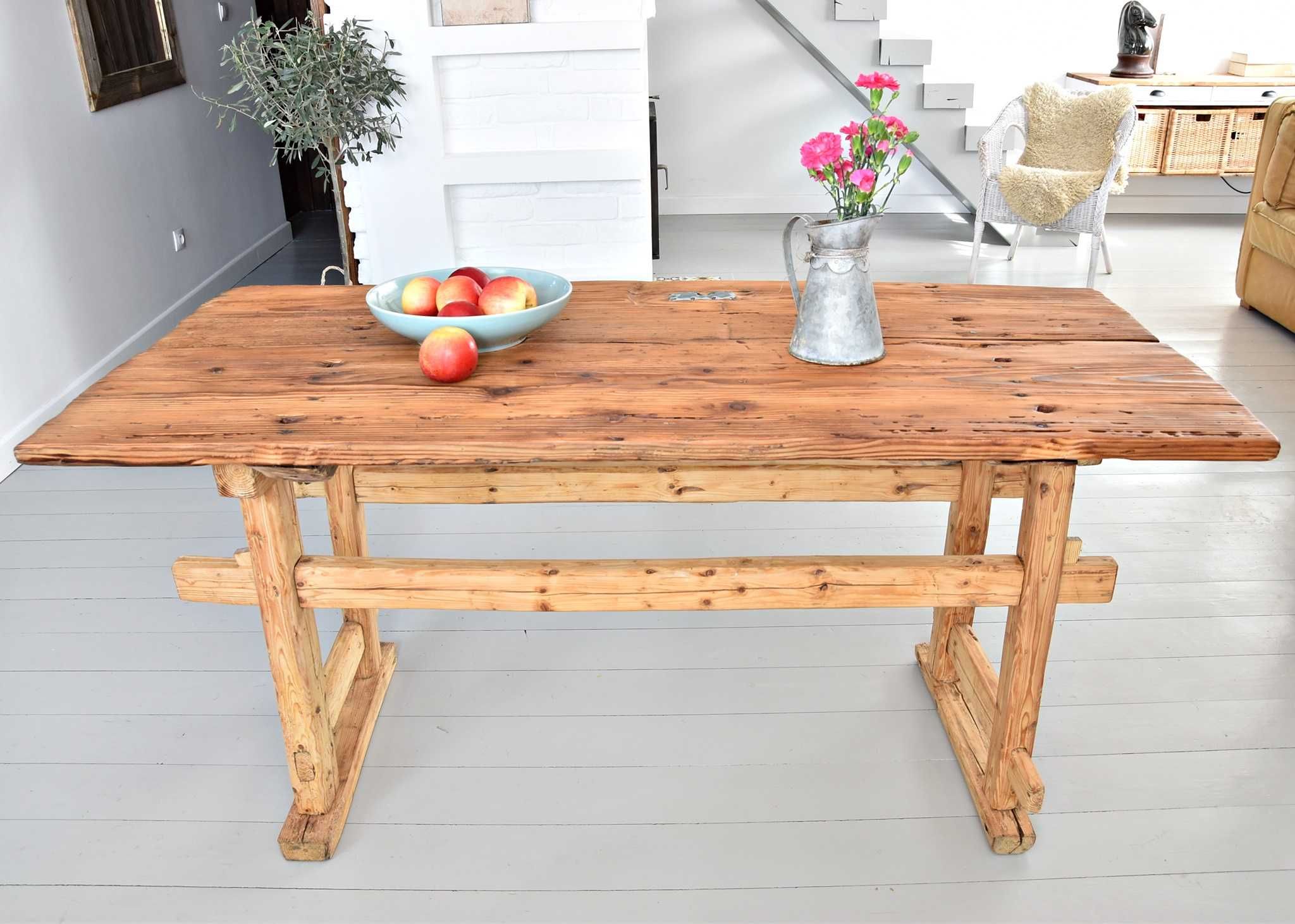 Stół ze starego drewna boho Rustykalna wyspa kuchenna stare drewno