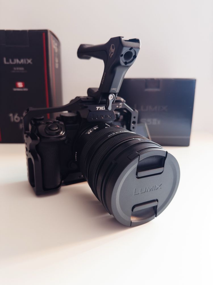 KIT Panasonic Lumix S5IIX + Acessórios *NOVO*