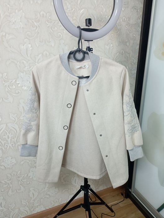 Стильний кардиган для дівчаток