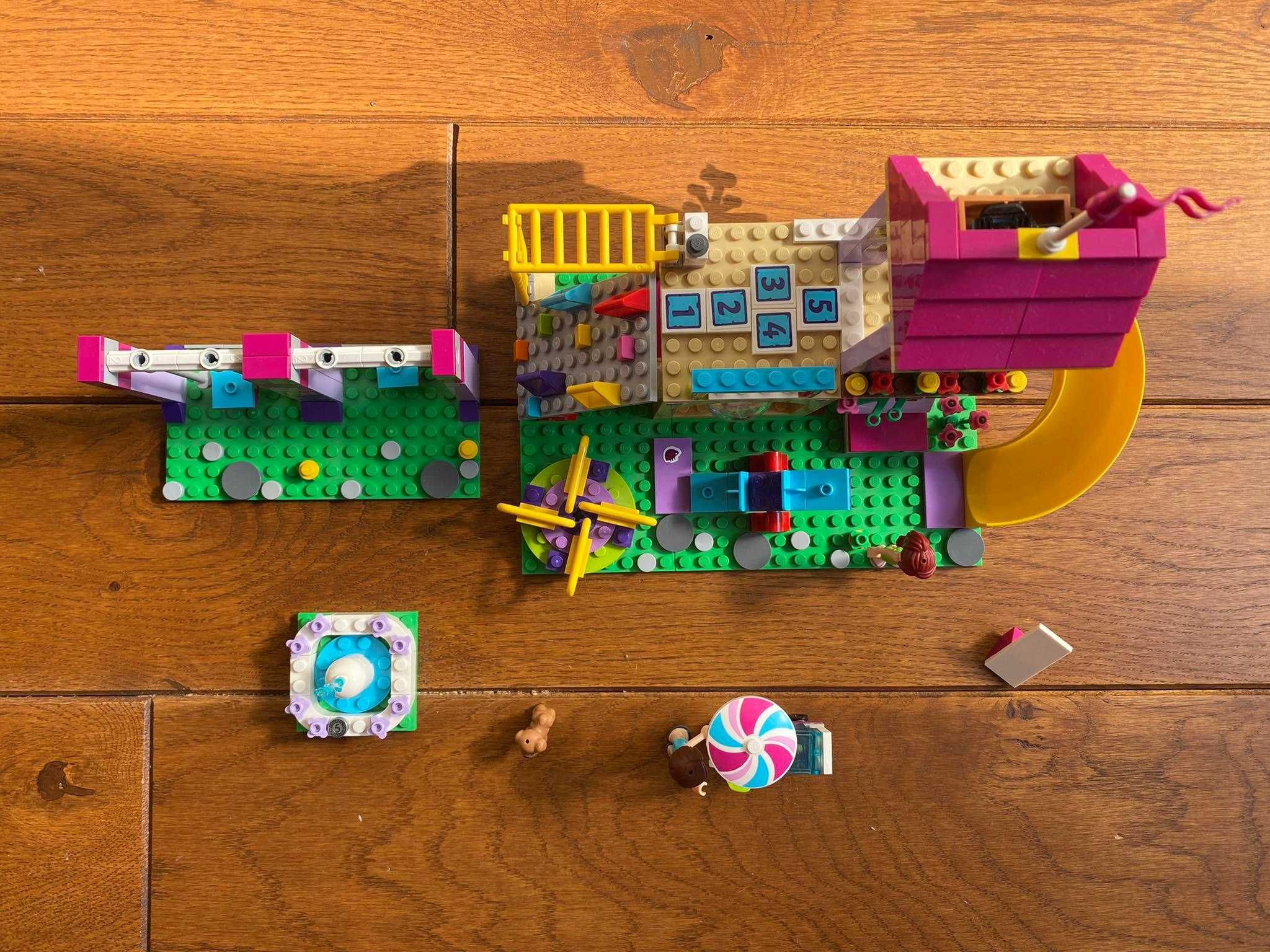 Klocki LEGO Friends plac zabaw - nr 41325