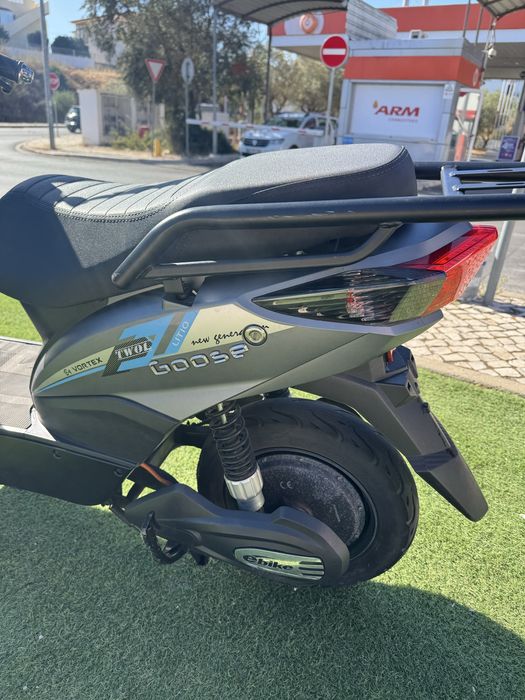 Mota/Scooter Eletrica