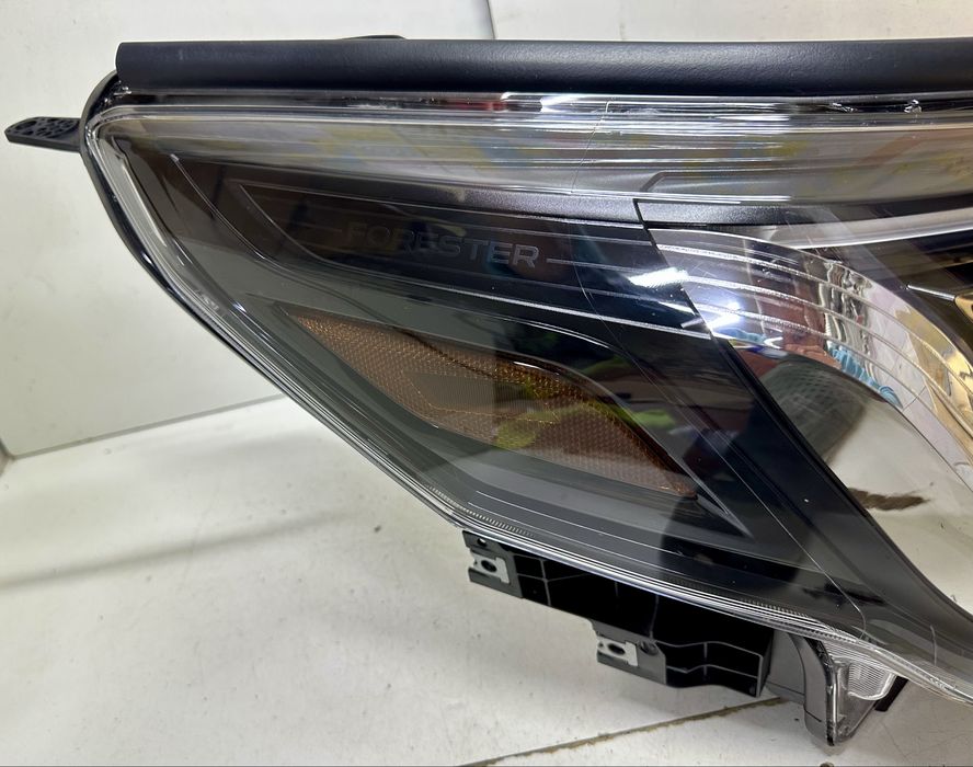 Фара правая Subaru Forester wilderness sk 2023 2024 рік full led дхо