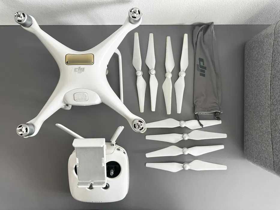 Dron Phantom 4 pro Dji czujniki przeciwzderzeniowe