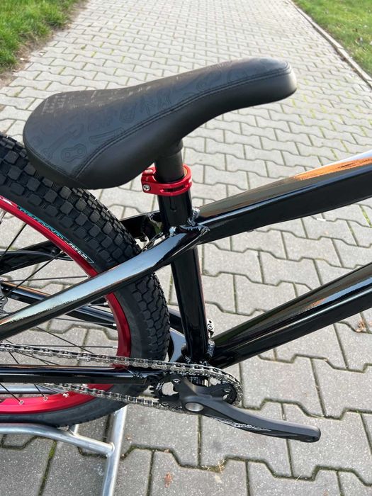 Rower Dirt DARTMOOR Two6Player PUMP 26" RS JUDY Kenda