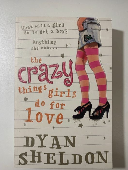 Książka po angielsku The crazy things girls for love