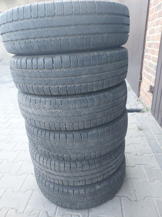 Komplet opon 195/75/R16C
