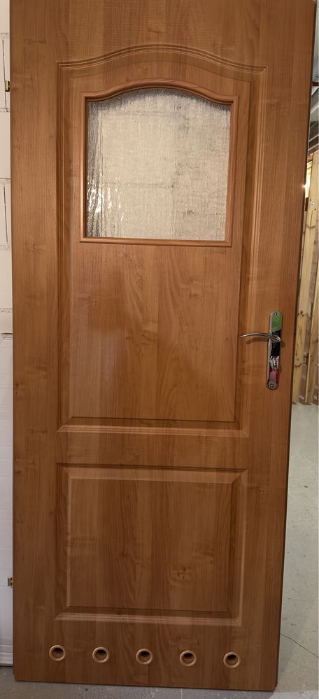 Drzwi łazienkowe Porta Londyn z przeszkleniem 80.