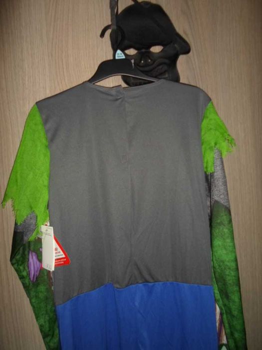 Новый костюм карнавальный ЗОМБИ ПИРАТ с маской 13-14 лет рост 164