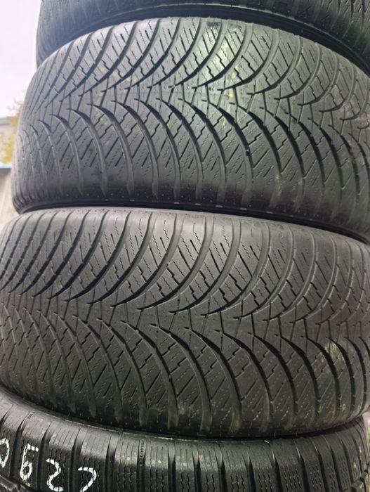 235/45/18 Falken комплект  зима