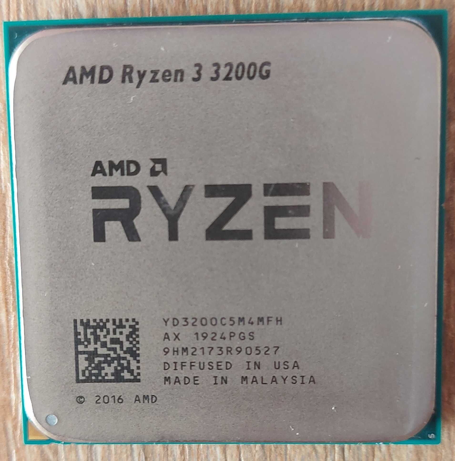 Процессор AMD Ryzen 3 3200G (Socket AM4)