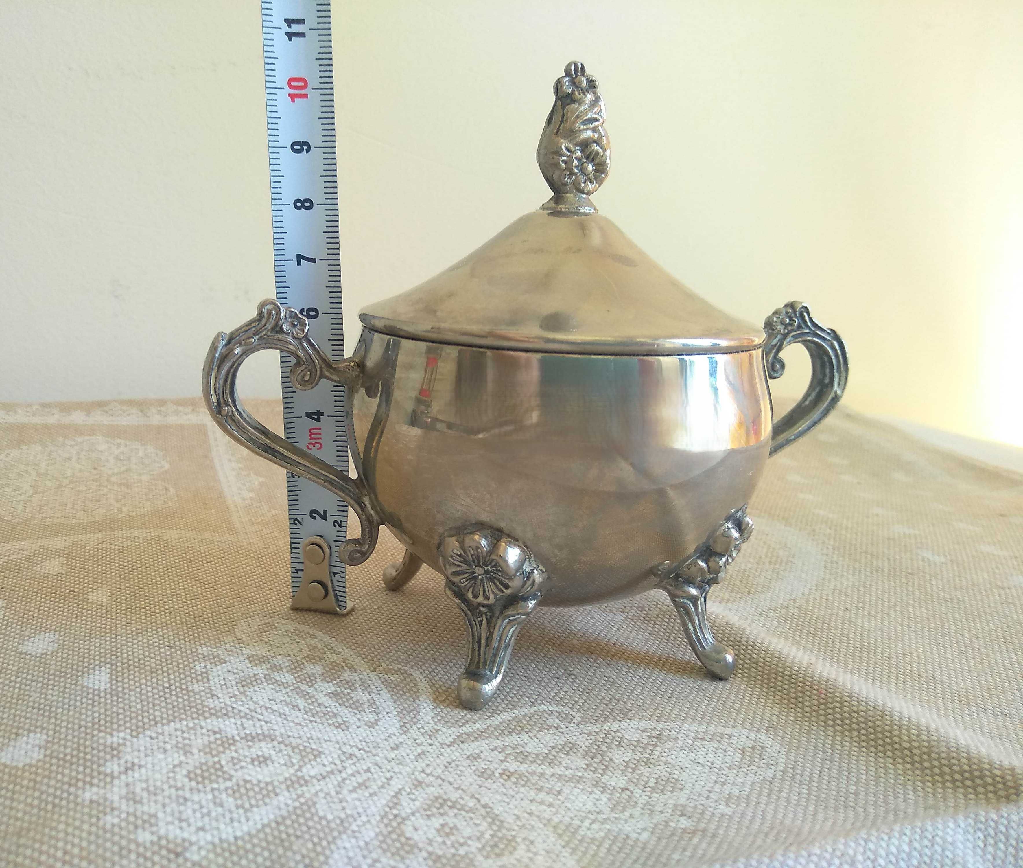 Сахарница, хромирование, серебрение внутри , производство Италия