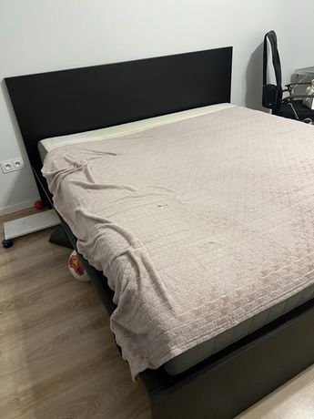 Sprzedam łóżko + materac.