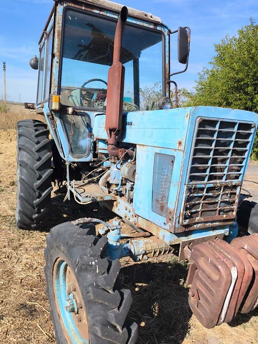 Трактор МТЗ 80.На ходу.Много чего к нему тоже продается.