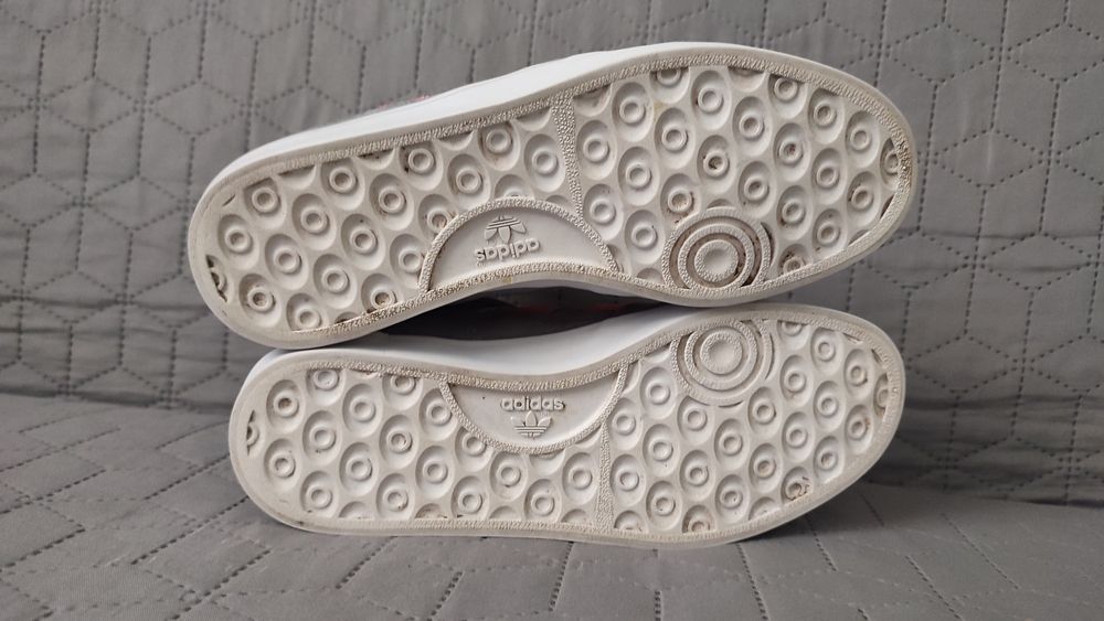 Кросівки хайтопи ADIDAS на танкетці, 36,5 р., 22,5-23,5 см