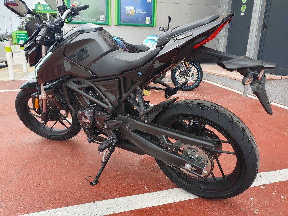 Voge  125r  2025