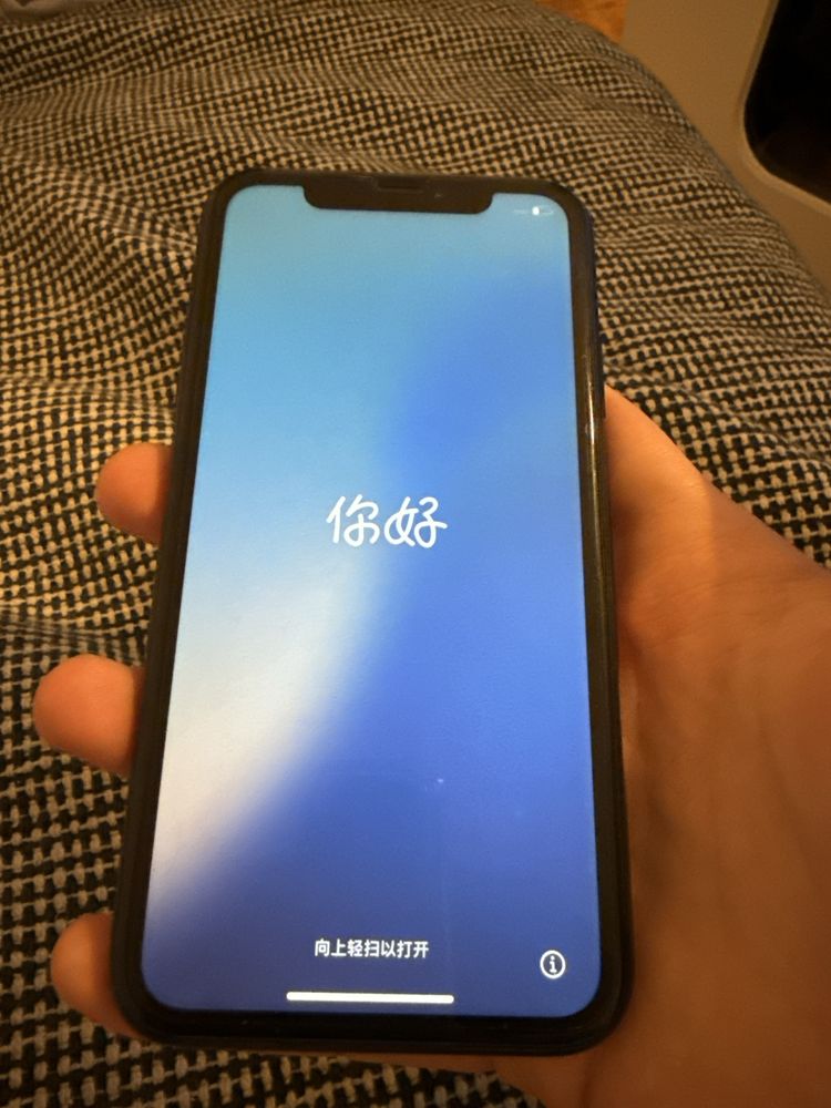 iPhone xr (black)