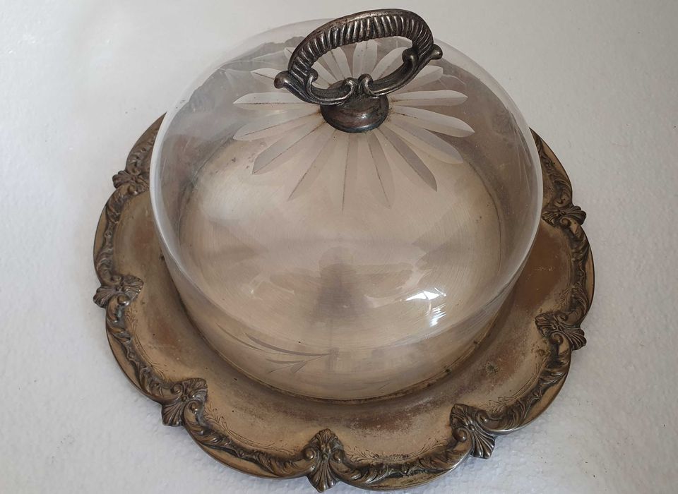 Queijeira vintage, estanho/casquinha/vidro antigo