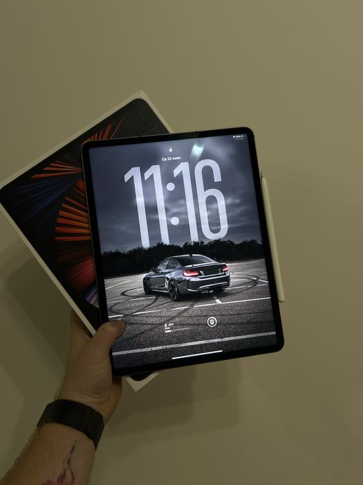 Apple iPad Pro 12.9” M1 WIFI+LTE Apple pencil в ідеальному стані