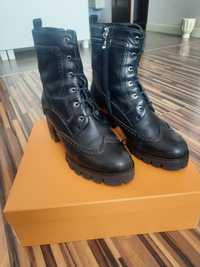 Buty damskie zimowe r.38