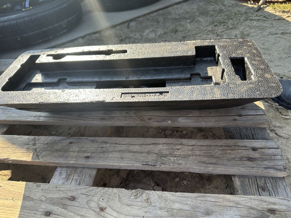 Домкрат ford ecosport,AN15-17080-AB