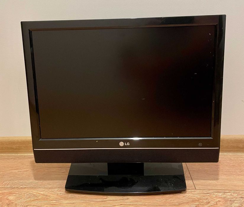 Telewizor Monitor LG 19LS4R