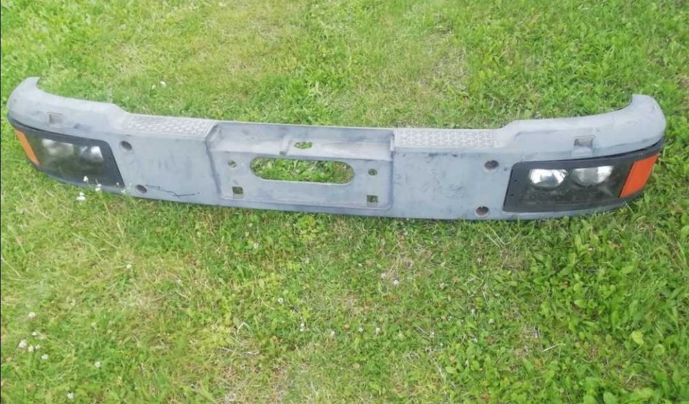 Бампер Man F2000 командор Comandor  щиток приборів