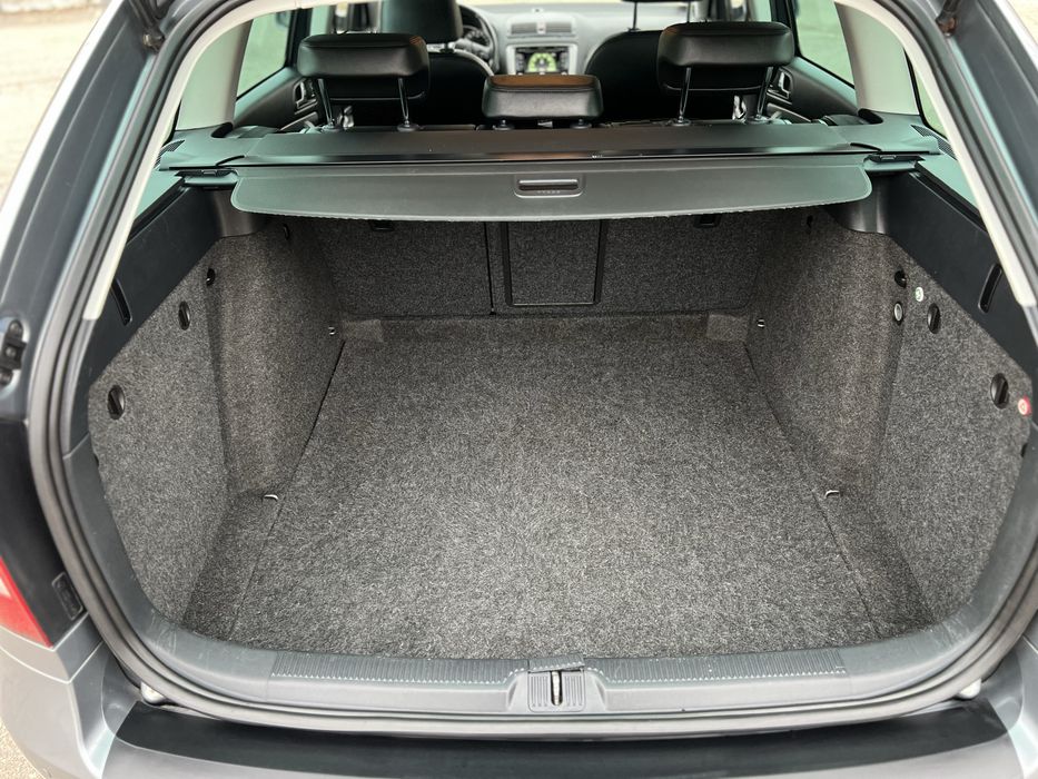 Продам Skoda Octavia A5 2.0 AKПП