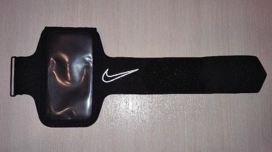 opaska na ramię NIKE na smartfon, do biegania