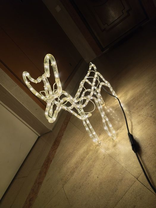 Decoração de Natal - Rena eléctrica para interior ou exterior