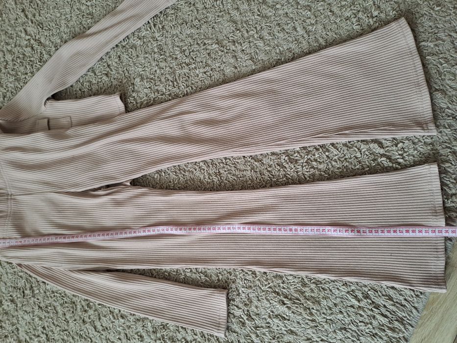 Костюм в рубчик.