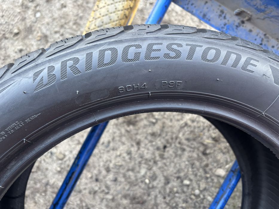 205/50/17 R17 Brigestone Blizzak LM-32 зима 2 шт