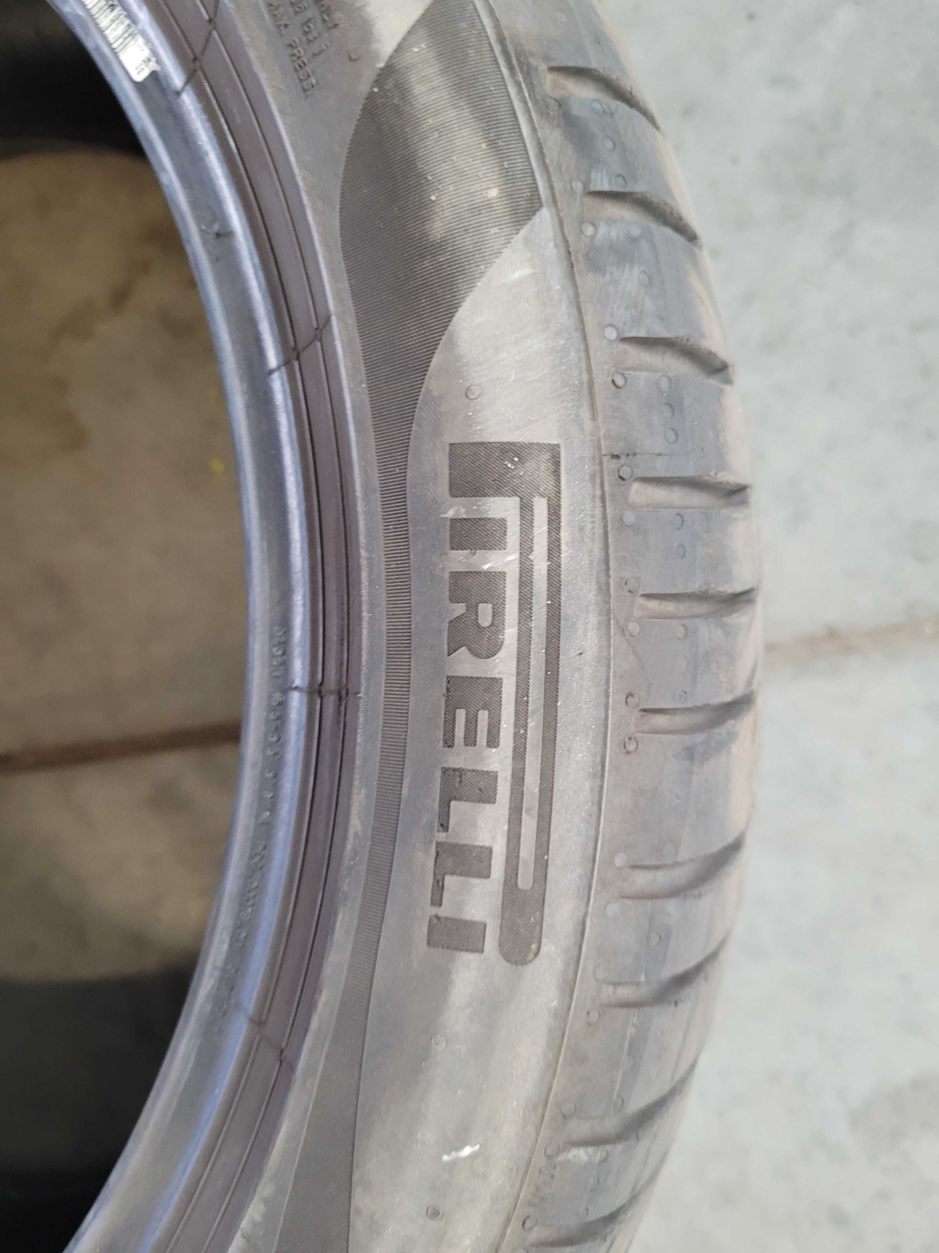 Opona pojedynczą 225/ 45 17 pirelli