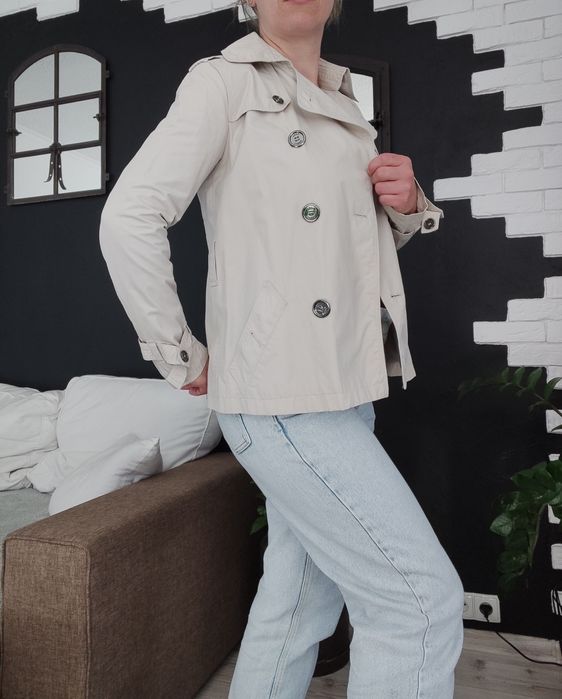 Zara beżowy mini płaszczyk lekka kurtka r.S