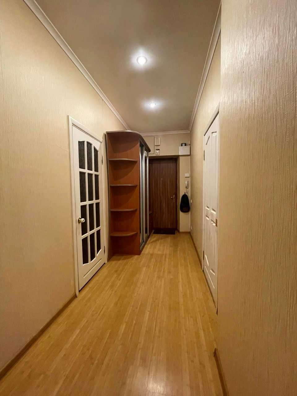 Продаж 3-кімнатної квартири 79.8 кв. м., вул. В. Городецького