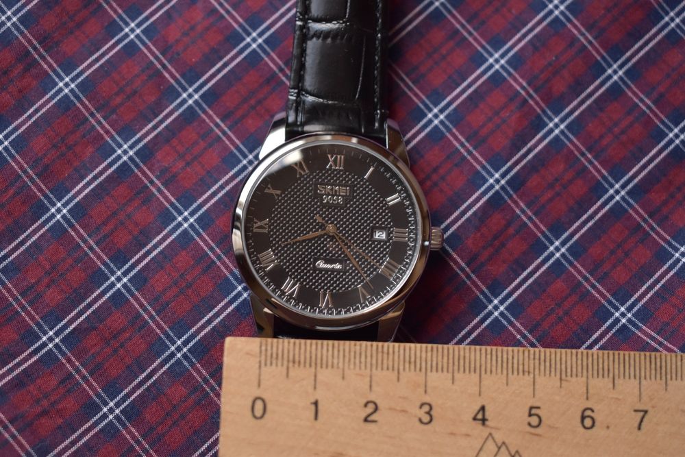 Класичний чоловічий годинник | годинник під костюм