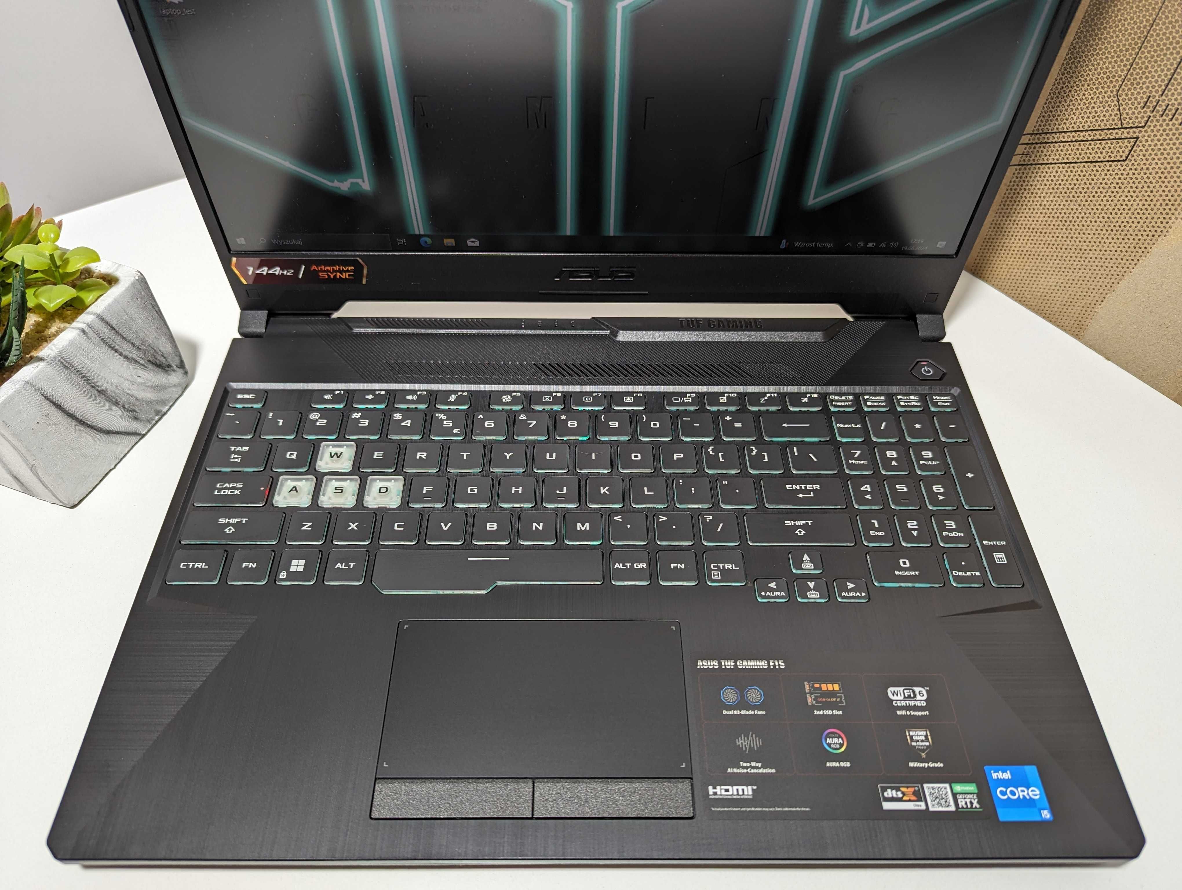 LAPTOP GAMINGOWY Asus TUF F15 RTX 3050 Intel i5-11400H 144 hz