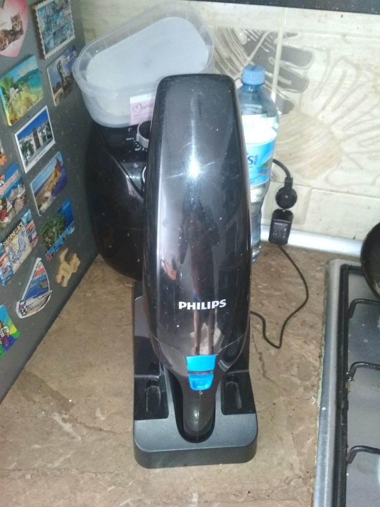Odkurzacz samochodowy philips