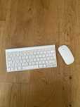 Klawiatura apple A1314 plus myszka bezprzewodowe