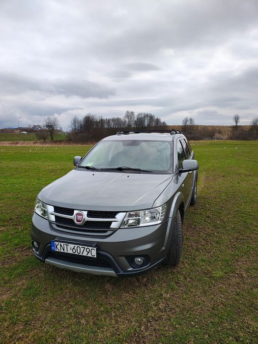 Fiat Freemont 2.0 Multijet Lounge 4WD, komplet opon letnich , zabdany ,