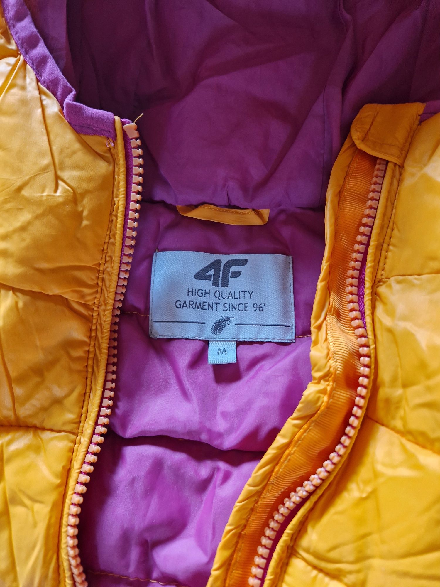 Pikowana kurtka 4F M