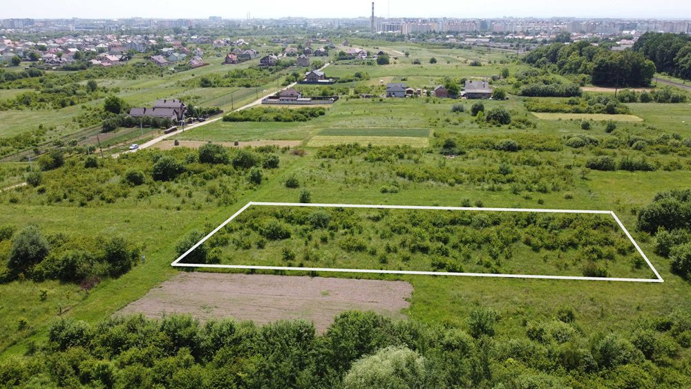 Продається ділянка СГ 29 сотих.Комунікації поруч.Клузів.Пасічна.Місто