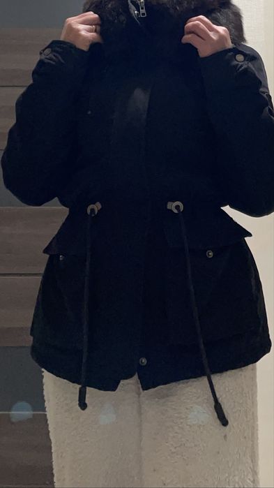 Продам жіночу  куртку