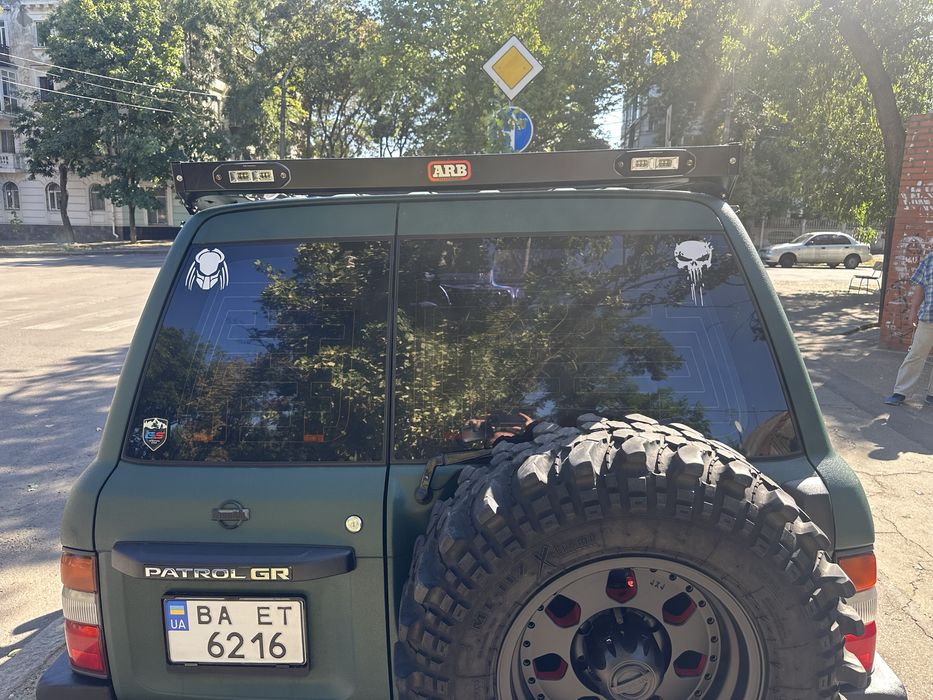 Продам Nissan Patrol Y61 4.2 дизель