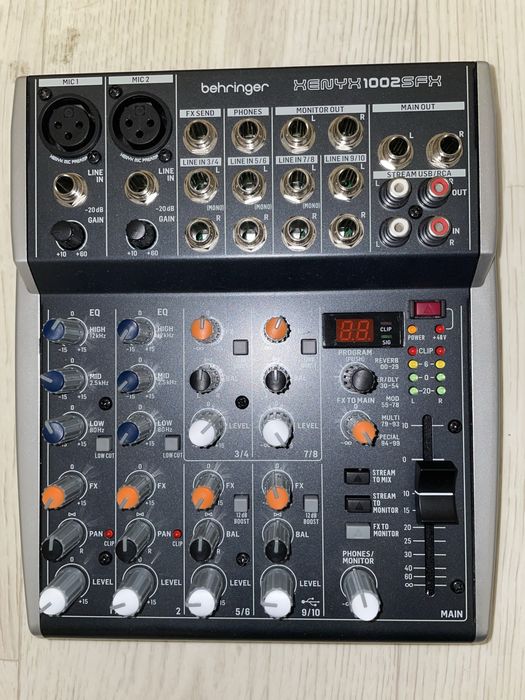 Мікшерний пульт behringer xenyx 1002sfx